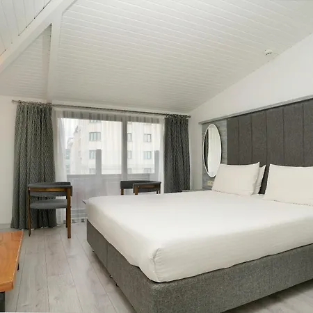 Faros Taksim-special Category