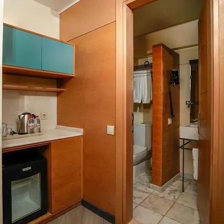 Faros Taksim-special Category