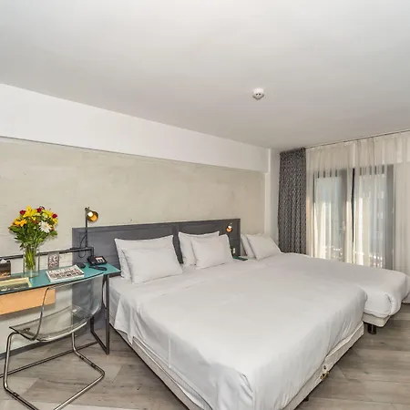 Faros Taksim-special Category Стамбул